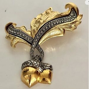 Vintage Avon Faux Marcasite and Goldtone Acorn Leaf Pin/Brooch